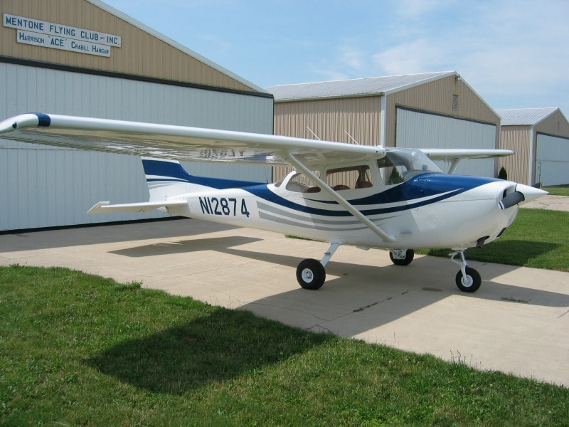 Cessna aircraft parked outside the Mentone Flying Club hangar